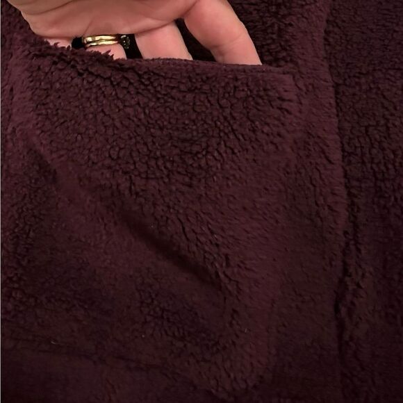 Koolaburra by UGG Fleece Wine Shawl Collar Cardigan Light Jacket Size Medium - Picture 6 of 8